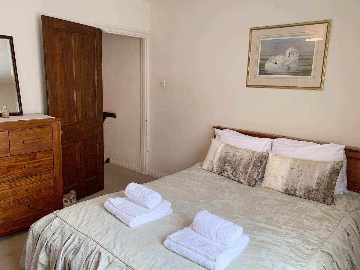 Cosy Central Windsor House Sleeps 4 Exterior foto
